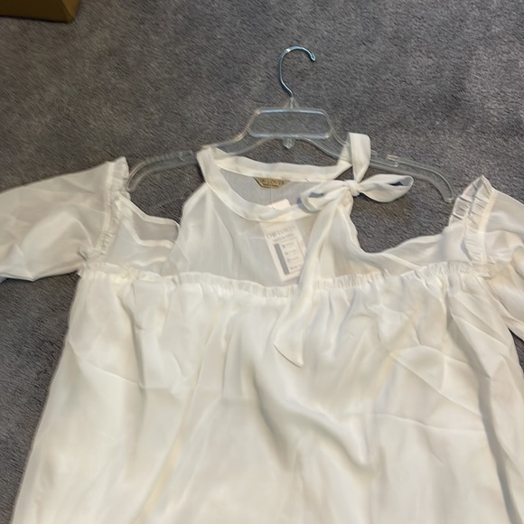 Blouse - Picture 2 of 6